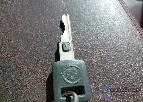 1997 Cadillac Deville Standard from USA, damaged, VIN 1G6KD54Y6VU281802